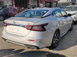 Nissan Maxima